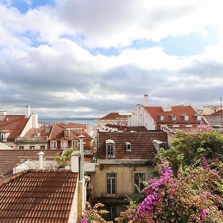 Апартаменты Bairro Alto Views By Homing Лиссабон Экстерьер фото