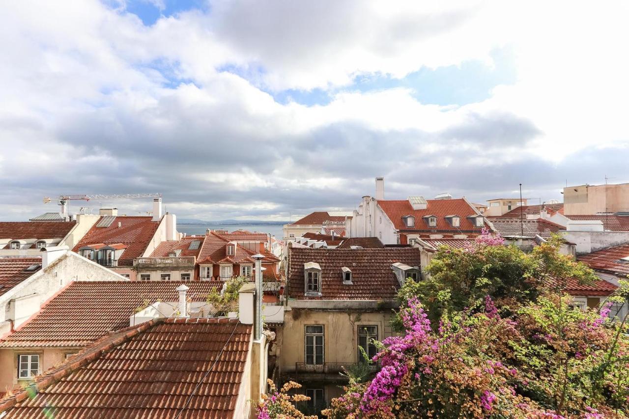 Апартаменты Bairro Alto Views By Homing Лиссабон Экстерьер фото